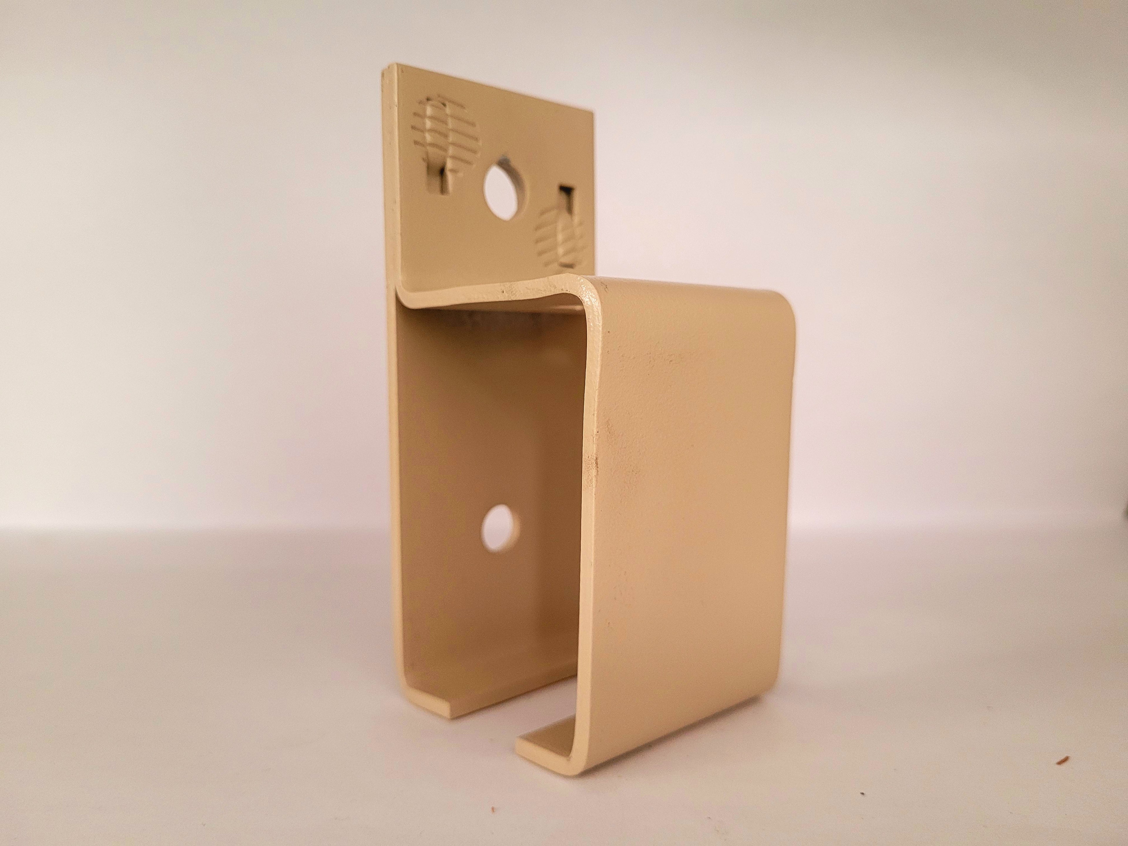 400lb Box Track - 31 Sidewall Bracket