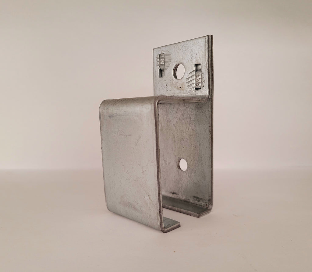 400lb Box Track - 31 Sidewall Bracket